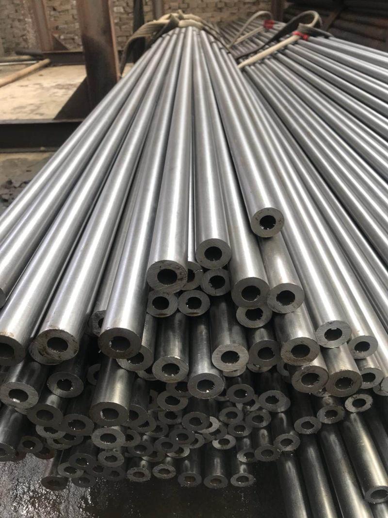 SAE AISI 4140 Alloy Steel Pipe ASTM A29/A29m Seamless Steel Pipe
