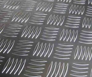 Q235, Q235B Pattern Chequered Anti-Slip Plate 2.5-20mm Thickness