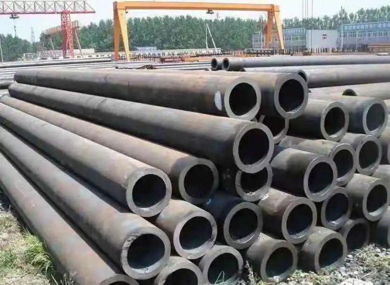 Seamless Steel Pipe/Tube Good Quality Carbon Steel Seamless Pipe for Oil and Gas, Building Material Steel Tube