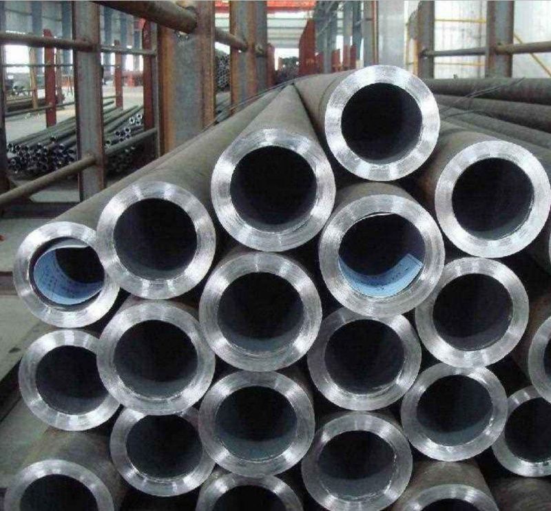 ASTM A106gr. B Black Iron Hot Rolled Carbon Steel Seamless Pipe From Factory