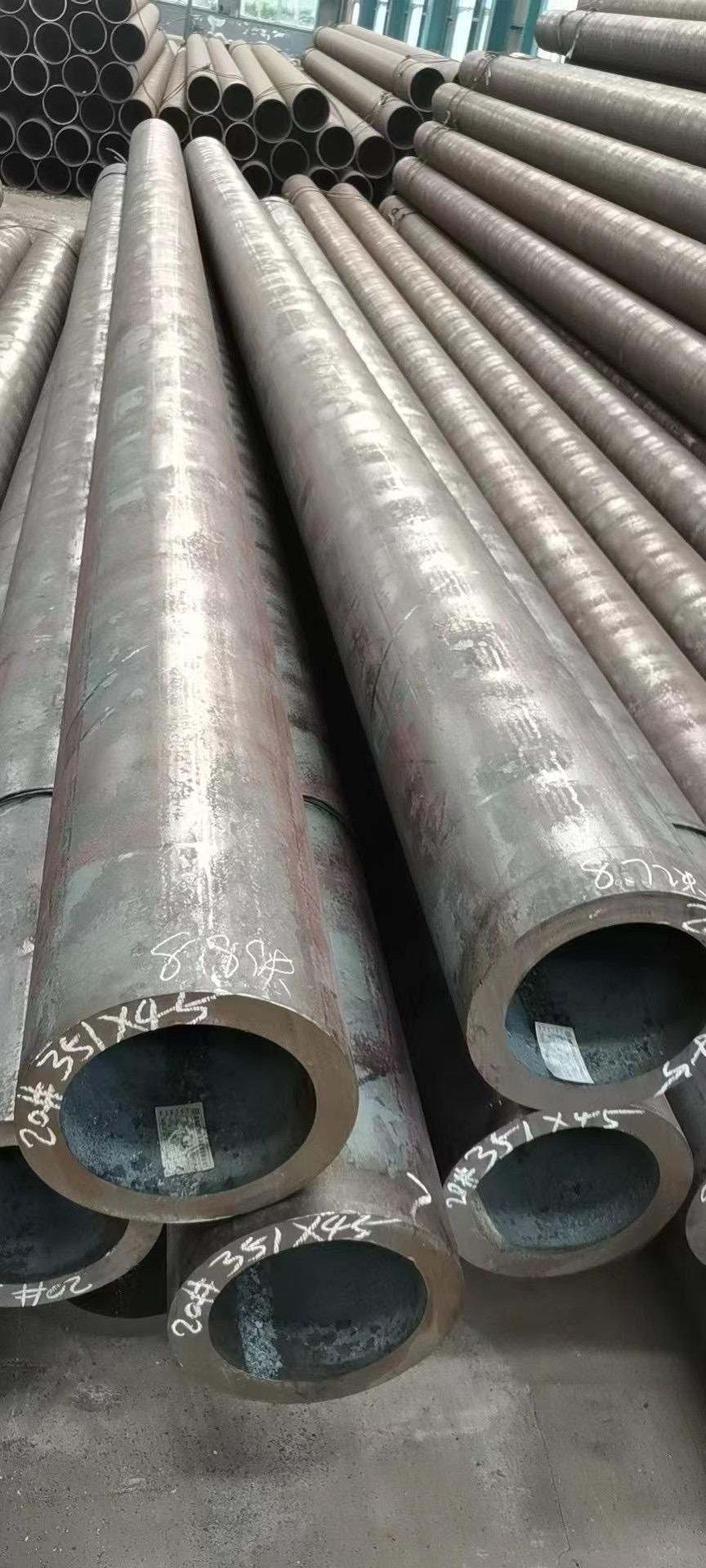 ASME Large Diameter Ss400 Seamless Steel Pipe Thick Wall ASTM 1020 Seamless Steel Tube ASTM SA106-B Steel Pipe