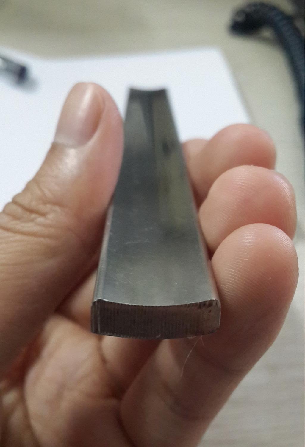 AISI 304 Custom Stainless Steel Extruded Profile