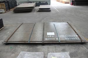 Impact Resistant Welding Overlay Wear Plate