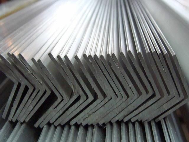 Tianjin Faco Steel Group! 40X401.8 50X50X3.0 S355j2 Q355 Mild Steel Iron Angle for Kenya Customer