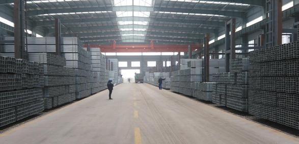 A500 Pre Galvanized Square and Rectangular Tube/Iron Pipes