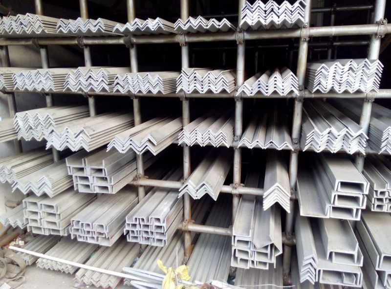 Q345 Q235 Equal /Unequal Angle Steel Ss400 Hot Rolled Iron Steel Angles Bar