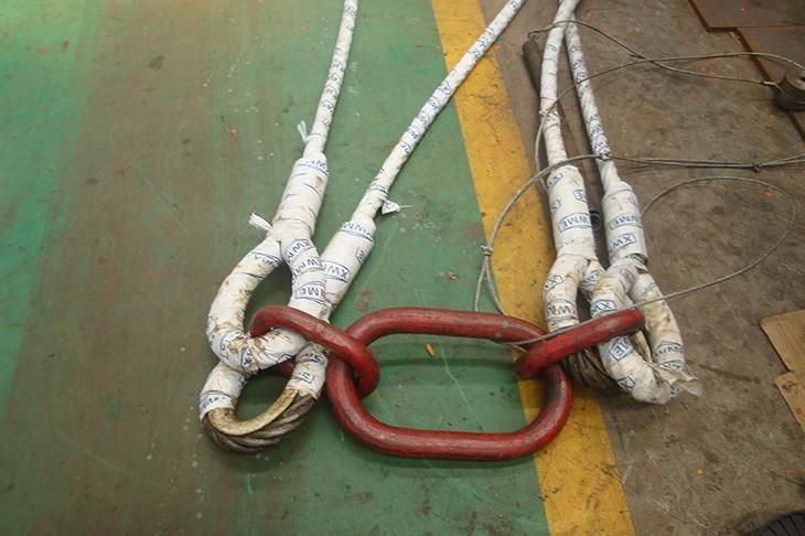 Pressed Eye 6*19 Iwrc Wire Rope Sling with Thimble and Master Link Assembly