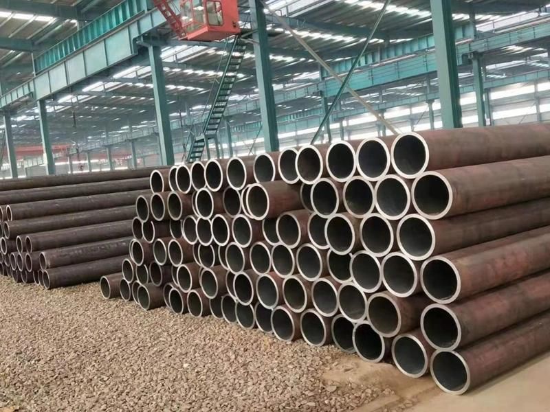 Hot Rolled Carbon Seamless Steel Pipe St37 St52 1020 1045 A106b Seamless Tube/Carbon Pipe Thickness 10mm Seamless Q235B Black Tube