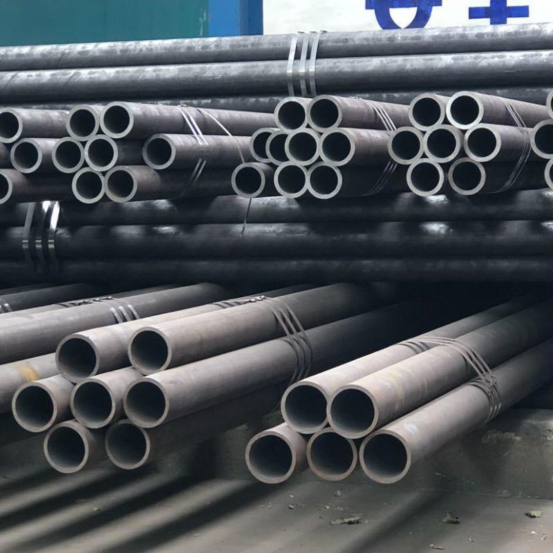 ASTM A106gr. B Black Iron Hot Rolled Carbon Steel Seamless Pipe From Factory