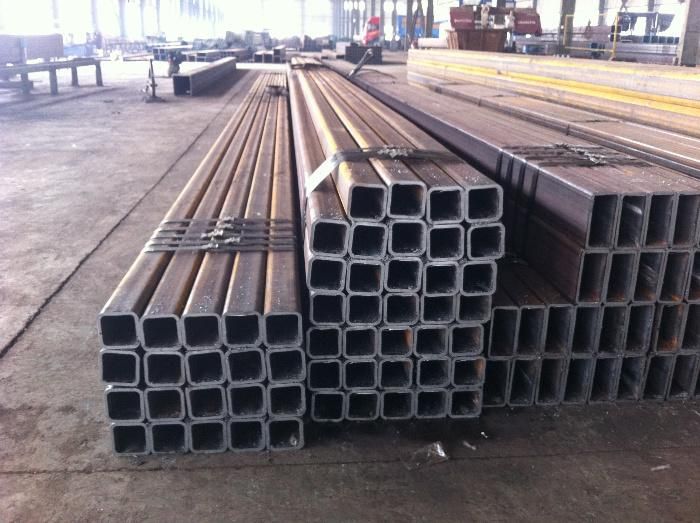 Oiled Black Rectangular Steel Tube