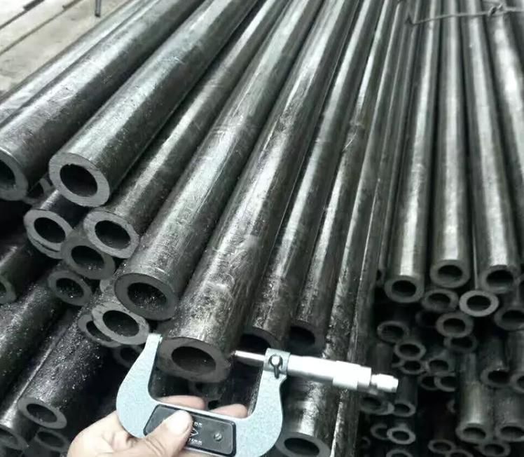 Cold Rolled Galvanized/Precision/Black/Carbon Steel Seamless Pipes Precision Steel Pipe for Boiler and Heat Exchanger ASTM/ASME SA179 SA192