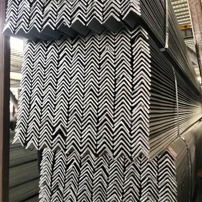 China Manufacturer 25X25X4mm Galvanized Steel Angle Iron Bar for Sale