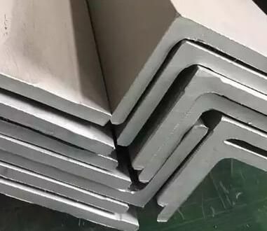 ASTM A36 Q235 Rolled Steel Section Low Carbon Steel Angle Bar