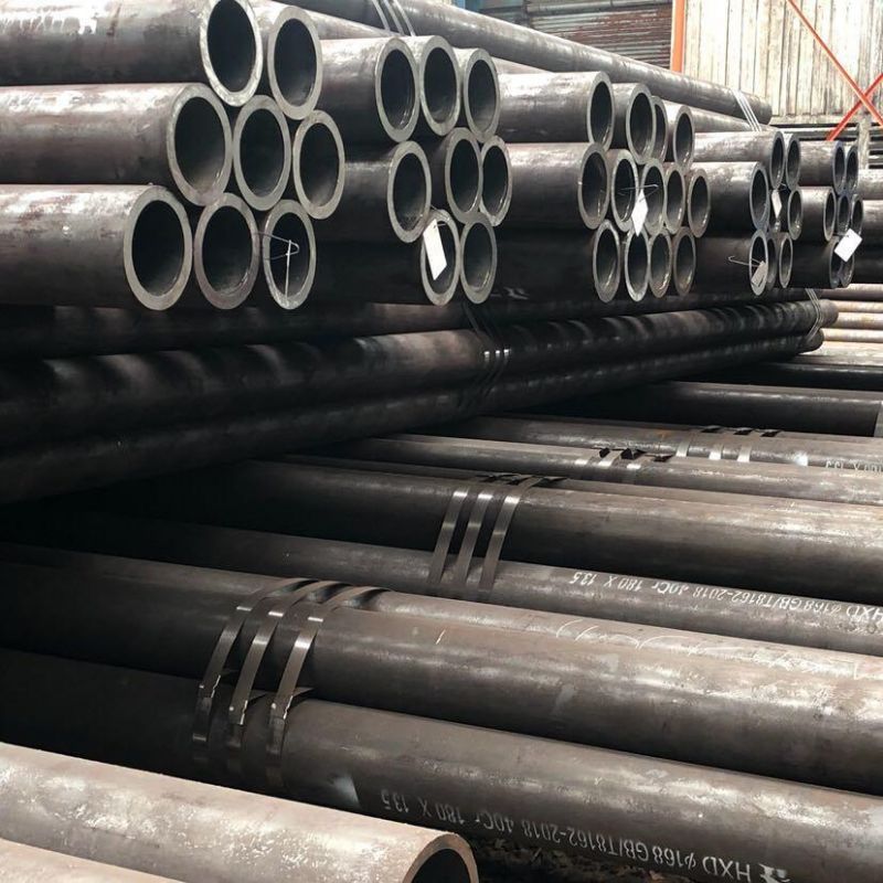 ASTM A106gr. B Black Iron Hot Rolled Carbon Steel Seamless Pipe From Factory