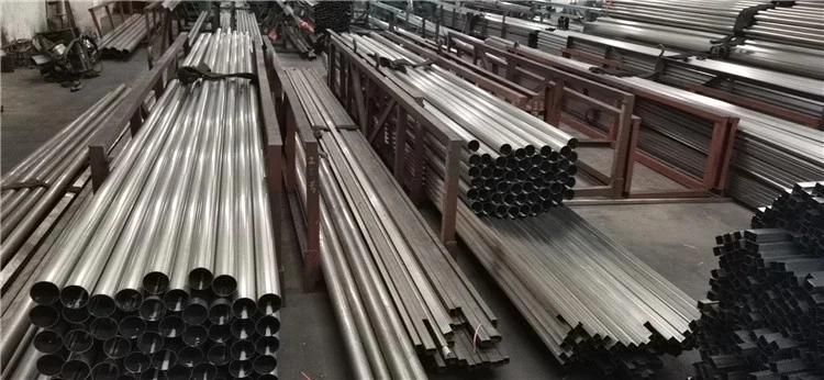 Galvanized/Carbon/Seamless Steel Pipe for Oil and Gas Steel Pipe/Zinc Pipe Price
