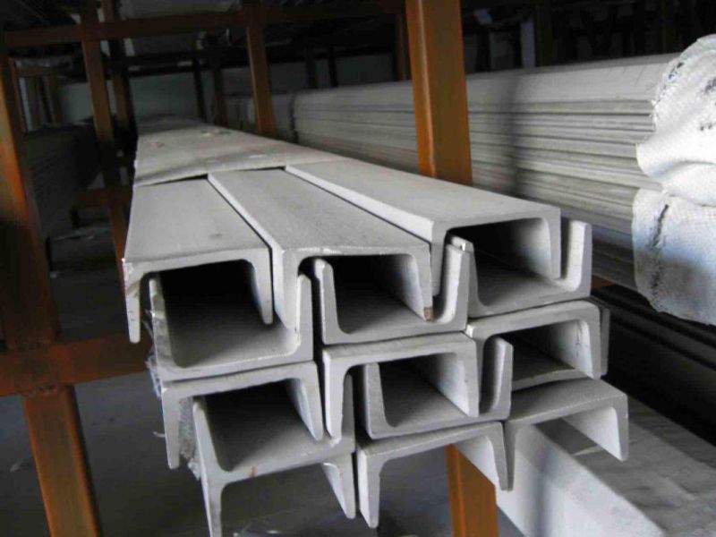 Hot Rolled Carbon U Channel Steel in Q235 Materials