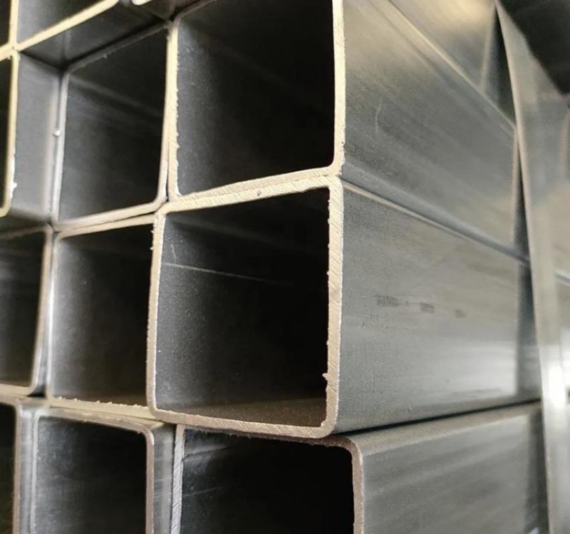 Hot Sale Low Carbon Steel Hot DIP Galvanized Carbon Steel Seamless Pipes and Tubes Seamless Square Tube Galvanized Seamless Square Tube Profiles Square Tube