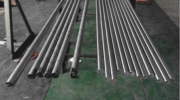 65mn SAE1060 38si7 Hardened and Tempered Spring Steel Round Bars