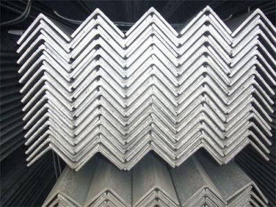 Manufacturing Durable Equal / Unequal Angle Steel