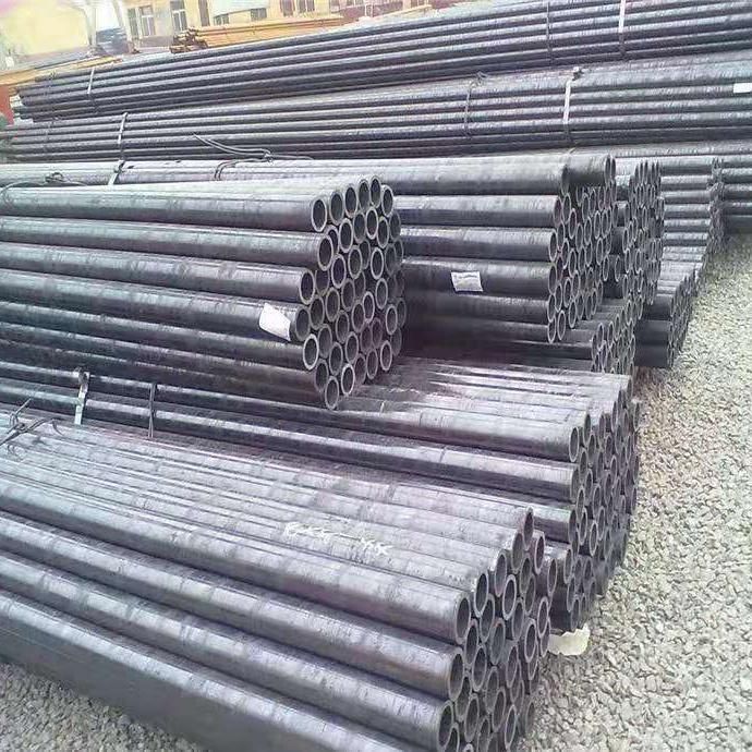Hot Rolled Carbon Seamless Steel Pipe /Steel Fluid Pipe