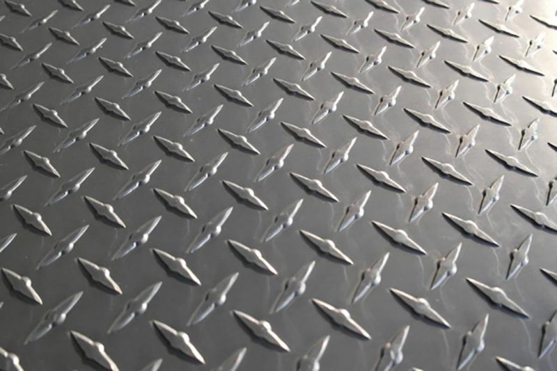 Tear Drop A36 Ss400 S235jr Q235 Checkered Mild Steel Plate