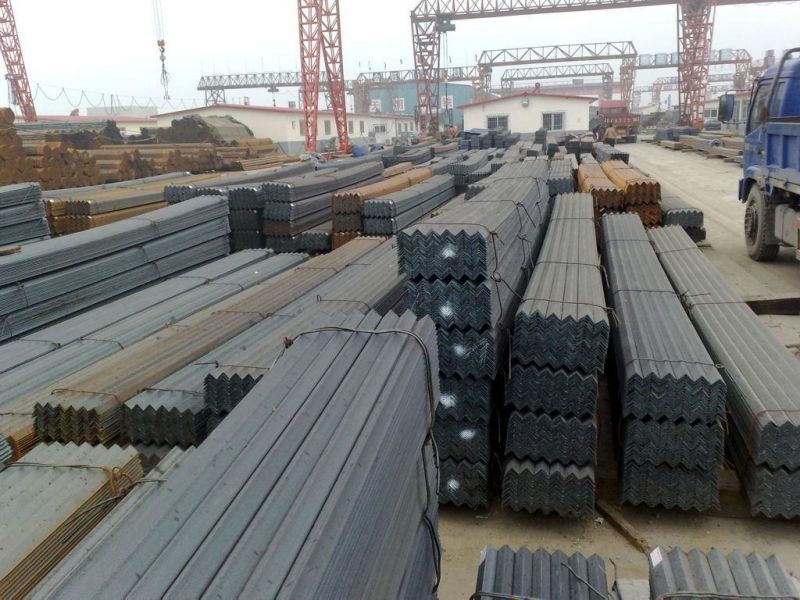 High Quality Q235 Carbon Steel Angle Bar with Hole 50X50X4mm