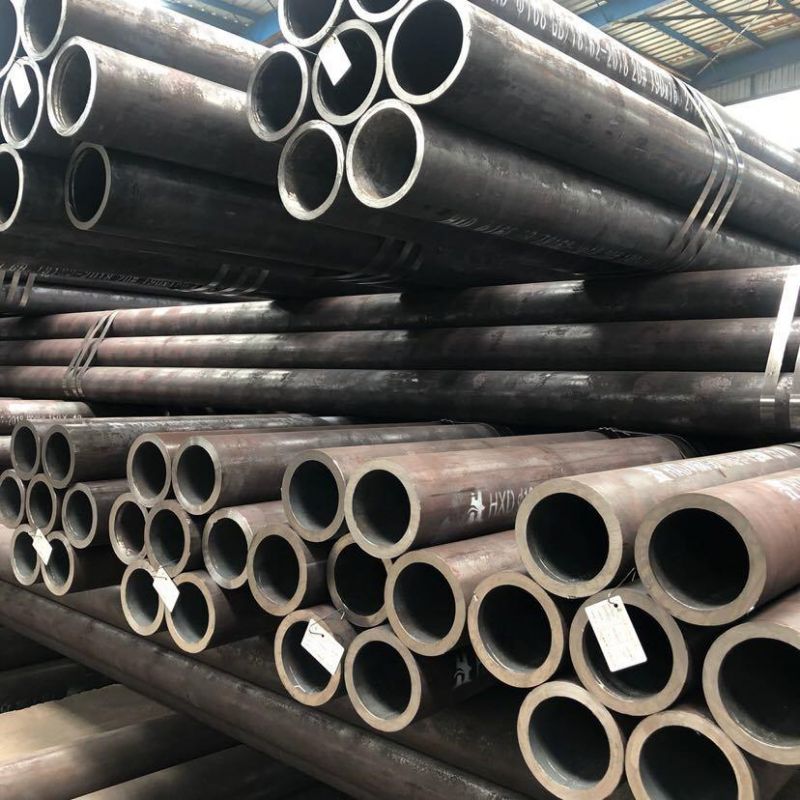 ASTM A106gr. B Black Iron Hot Rolled Carbon Steel Seamless Pipe From Factory