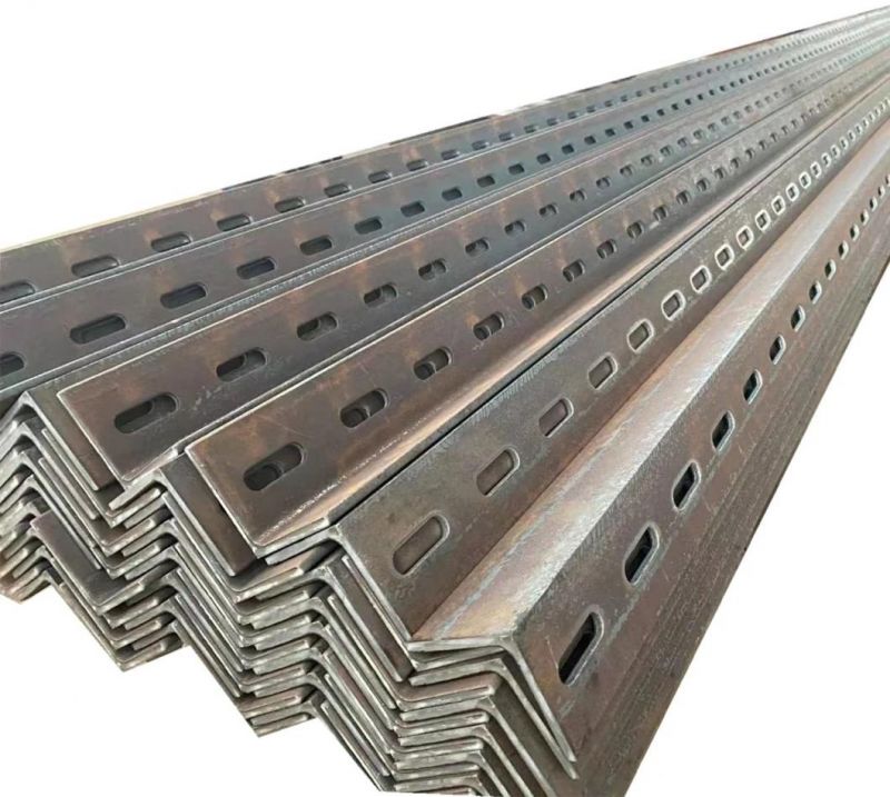 A36 Ss400 Q235 Q345 Mild Steel Angles in Stock