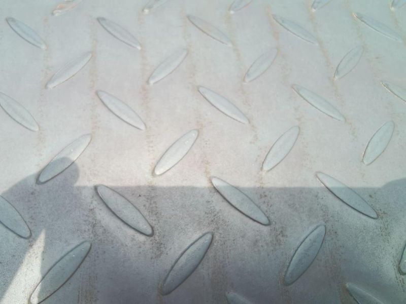 Hr Carbon Checkered Steel Plate A36 Q235B Mild Steel Checkered Plate
