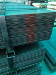 Construction Ss400 Hot Rolled Riffled Checkered Carbon Bean Shaped Steel Sheet